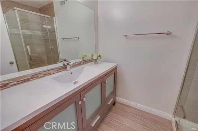 12720 Burbank 114, Valley Village, CA 91607
