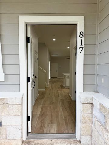 817 Craters Of The Moon BLVD, Pflugerville, TX 78660
