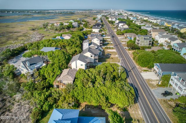 1131 S Topsail Drive, Surf City, NC 28445