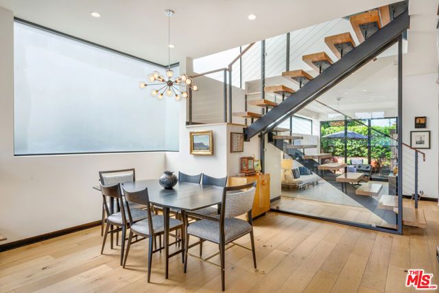2325 Cloy Avenue, Venice (los Angeles), CA 90291