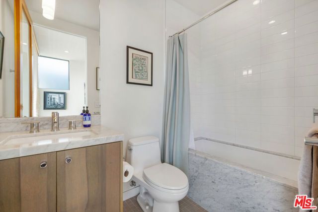 2325 Cloy Avenue, Venice (los Angeles), CA 90291