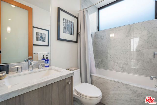 2325 Cloy Avenue, Venice (los Angeles), CA 90291