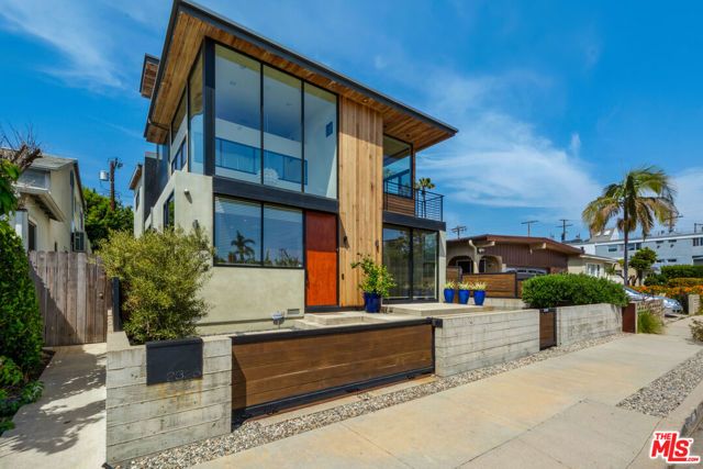 2325 Cloy Avenue, Venice (los Angeles), CA 90291