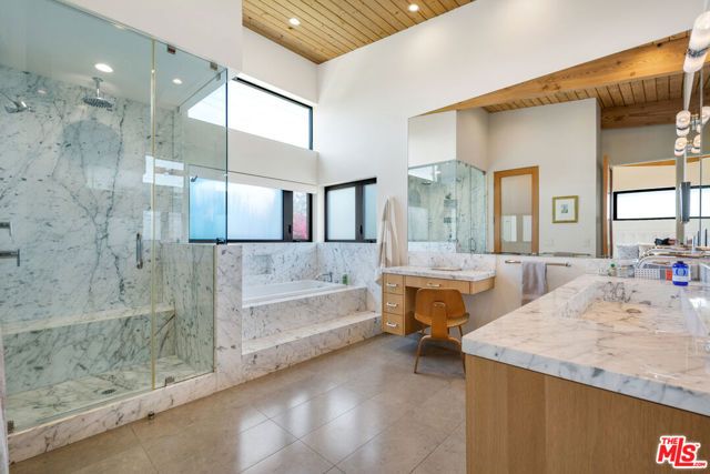 2325 Cloy Avenue, Venice (los Angeles), CA 90291