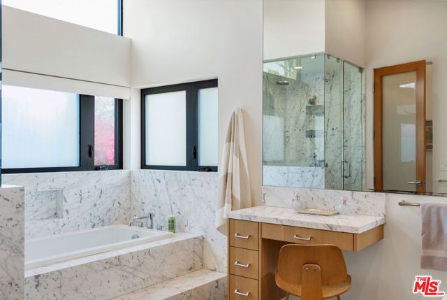 2325 Cloy Avenue, Venice (los Angeles), CA 90291