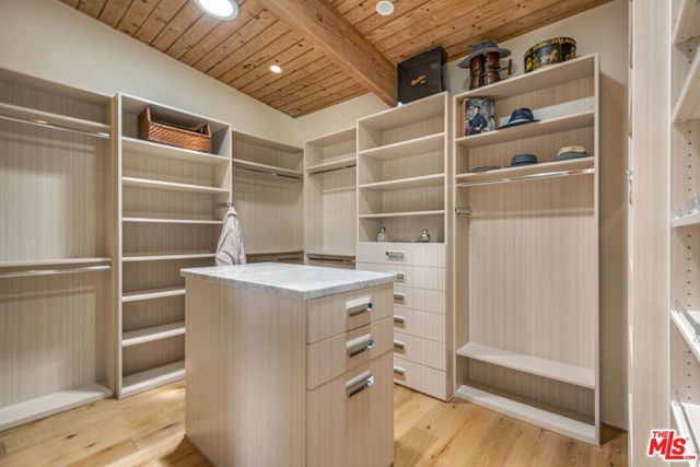 2325 Cloy Avenue, Venice (los Angeles), CA 90291