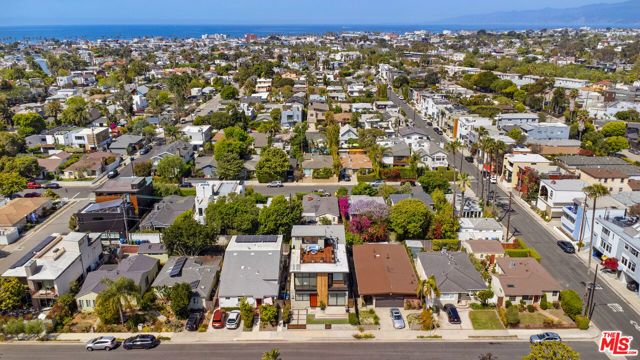 2325 Cloy Avenue, Venice (los Angeles), CA 90291
