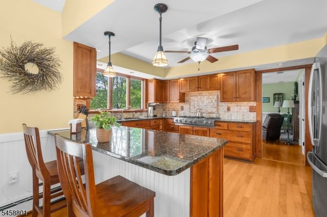 90 Brookville Hollow Rd, Delaware Twp., NJ 08559
