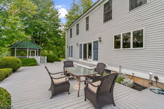 90 Brookville Hollow Rd, Delaware Twp., NJ 08559