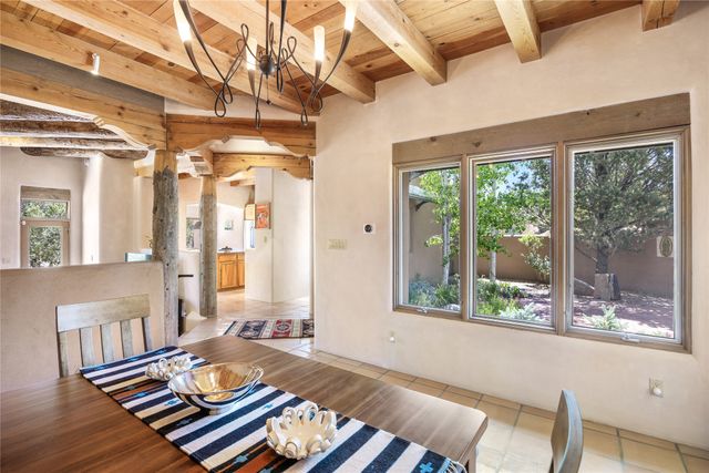 112 Coyote Ridge Trail, Santa Fe, NM 87507