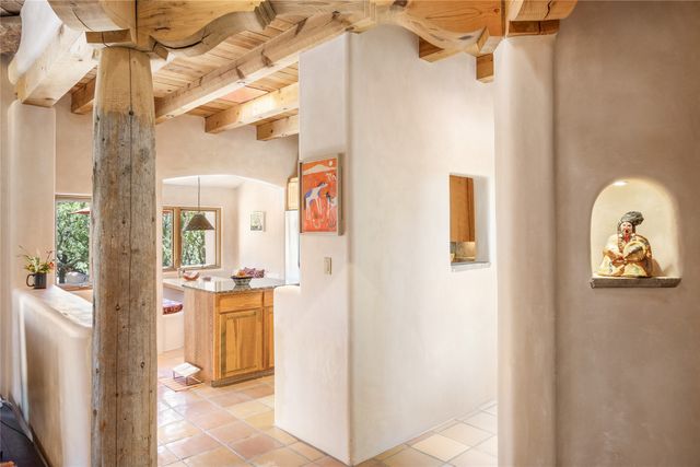 112 Coyote Ridge Trail, Santa Fe, NM 87507
