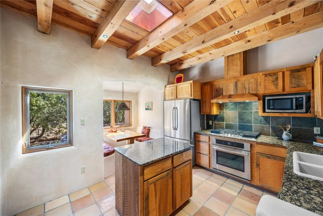 112 Coyote Ridge Trail, Santa Fe, NM 87507