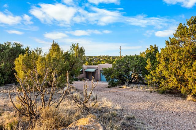 112 Coyote Ridge Trail, Santa Fe, NM 87507