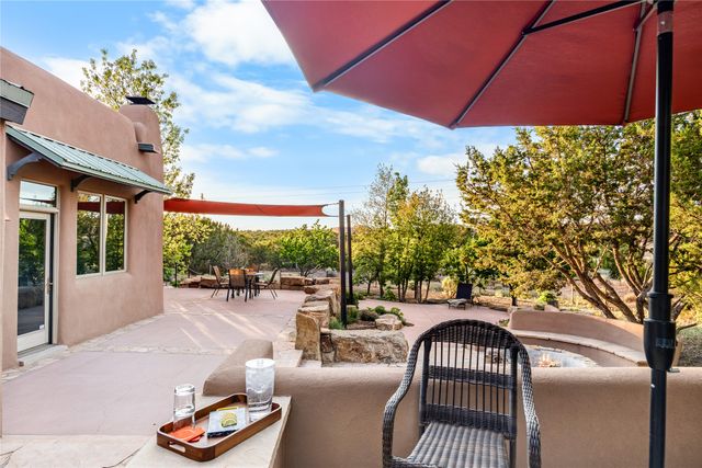 112 Coyote Ridge Trail, Santa Fe, NM 87507