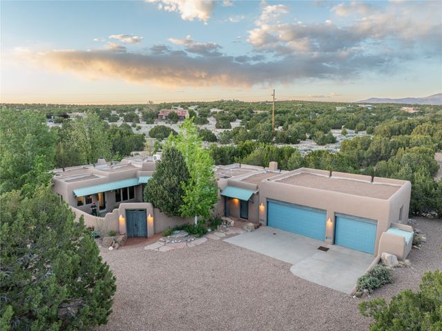 112 Coyote Ridge Trail, Santa Fe, NM 87507