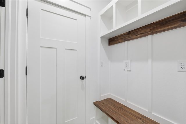 14 Kames Lane, Bella Vista, AR 72715