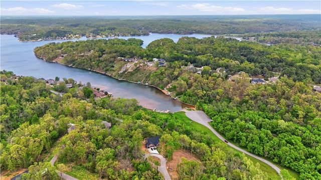 14 Kames Lane, Bella Vista, AR 72715