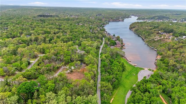 14 Kames Lane, Bella Vista, AR 72715