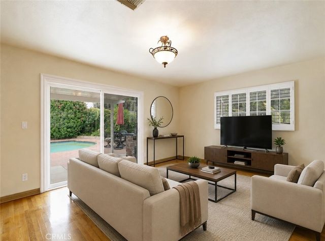 7642 Sale Avenue, West Hills, CA 91304