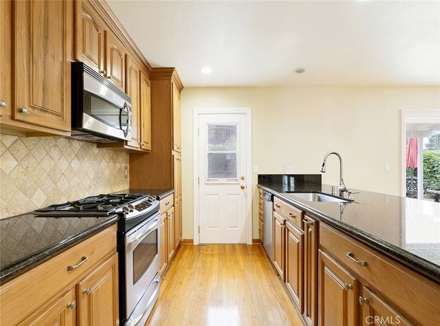 7642 Sale Avenue, West Hills, CA 91304