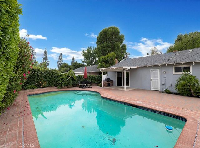7642 Sale Avenue, West Hills, CA 91304