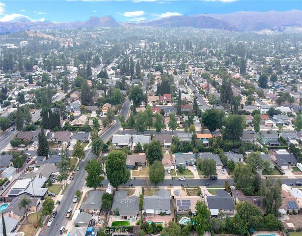 7642 Sale Avenue, West Hills, CA 91304