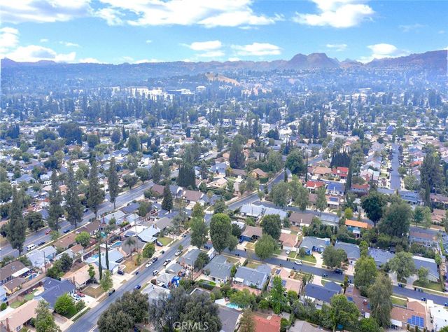 7642 Sale Avenue, West Hills, CA 91304