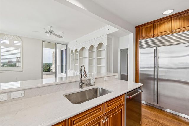 3203 BAYSHORE BOULEVARD 1202, Tampa, FL 33629