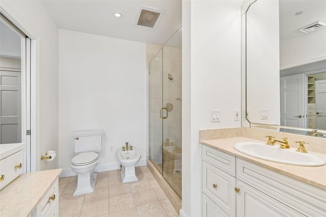 3203 BAYSHORE BOULEVARD 1202, Tampa, FL 33629