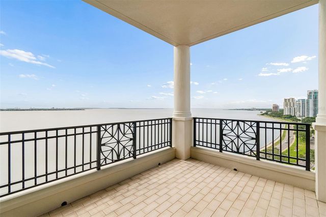 3203 BAYSHORE BOULEVARD 1202, Tampa, FL 33629