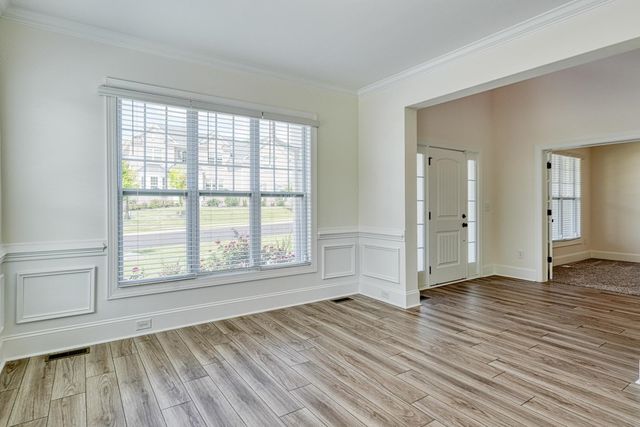 727 Enoree River Place, Greer, SC 29651