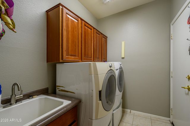 18399 N KRISTA Way, Surprise, AZ 85374