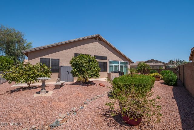 18399 N KRISTA Way, Surprise, AZ 85374