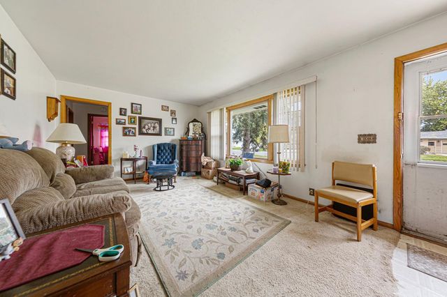 3320 Upper 143rd Street W, Rosemount, MN 55068