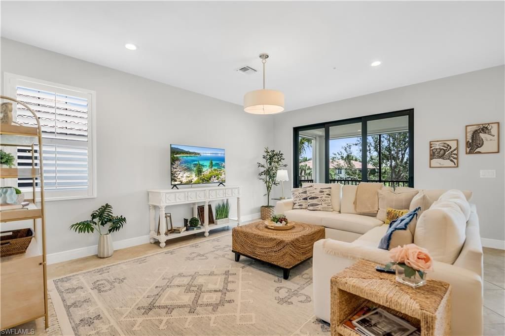 15140 Palmer Lake CIR 201, NAPLES, FL 34109 — photo 2