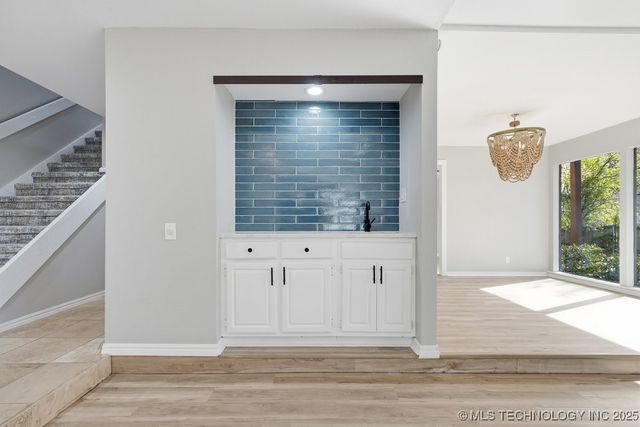 3310 E 68th Place 4, Tulsa, OK 74136