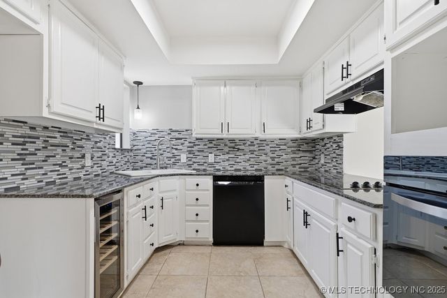 3310 E 68th Place 4, Tulsa, OK 74136