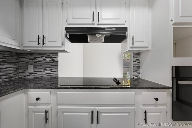 3310 E 68th Place 4, Tulsa, OK 74136