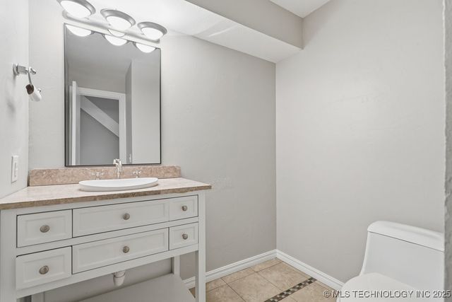 3310 E 68th Place 4, Tulsa, OK 74136