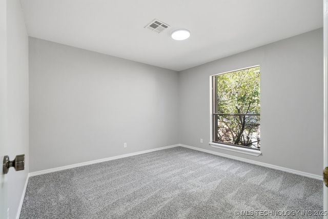 3310 E 68th Place 4, Tulsa, OK 74136