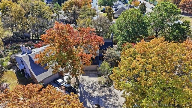 3310 E 68th Place 4, Tulsa, OK 74136