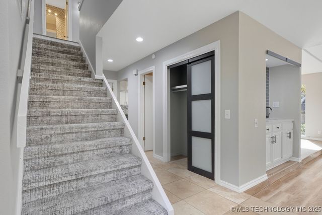 3310 E 68th Place 4, Tulsa, OK 74136