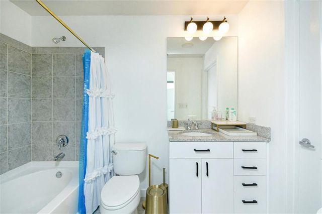 361 17th Street 2122, Atlanta, GA 30363