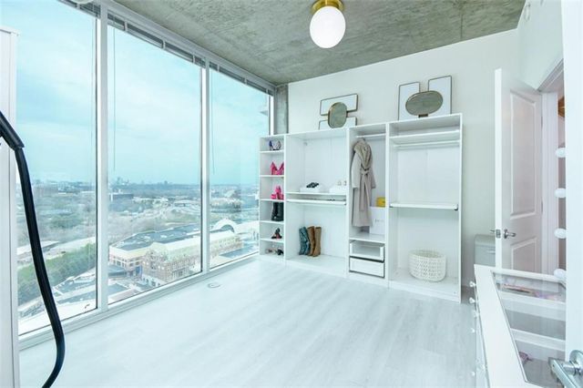 361 17th Street 2122, Atlanta, GA 30363