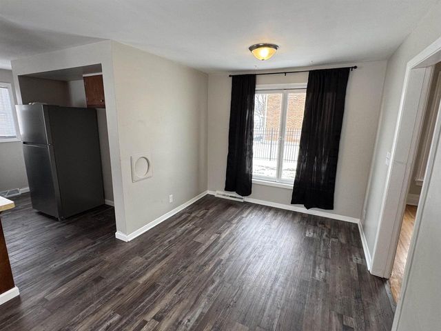 921 W Grand Avenue, Beloit, WI 53511