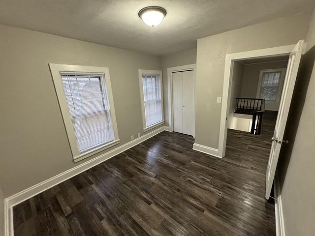 921 W Grand Avenue, Beloit, WI 53511