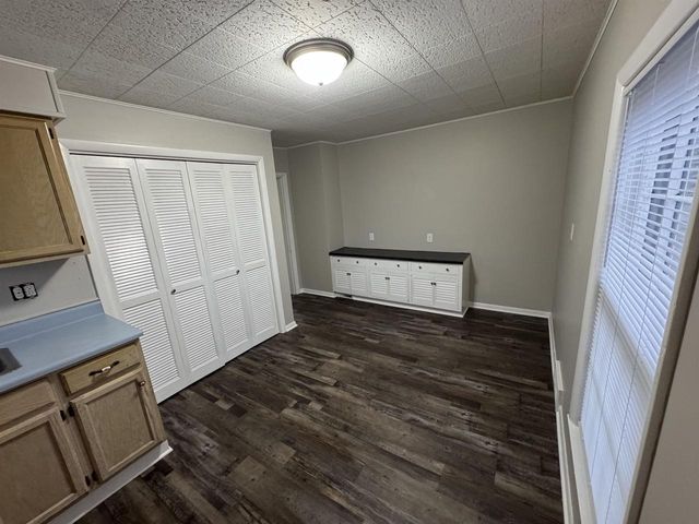 921 W Grand Avenue, Beloit, WI 53511