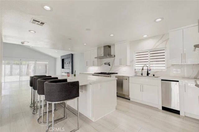 9450 Tampa, Northridge, CA 91324