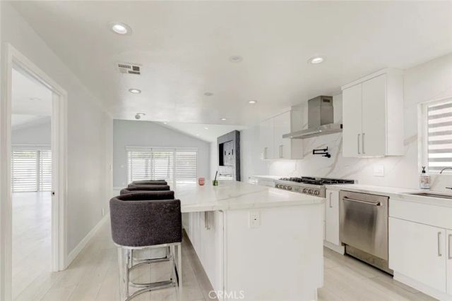 9450 Tampa, Northridge, CA 91324