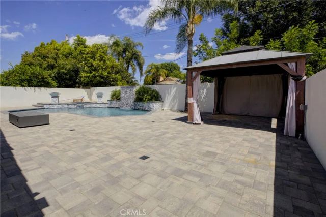 9450 Tampa, Northridge, CA 91324